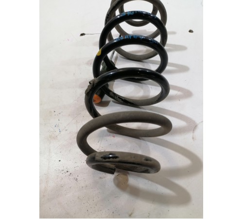 Пружина подвески задняя