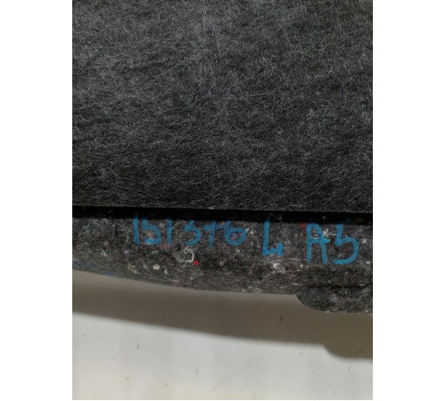 Обшивка багажника левая