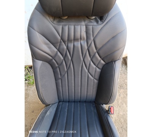 Сиденье переднее правое