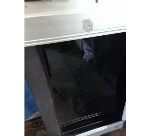 Люк в сборе