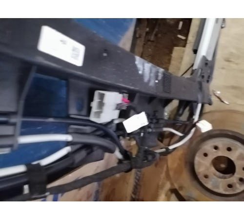 Люк в сборе