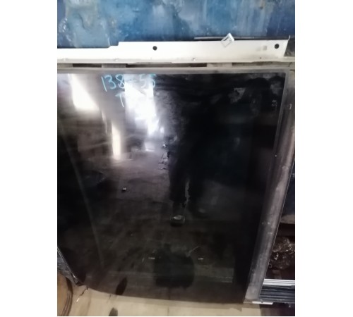 Люк в сборе