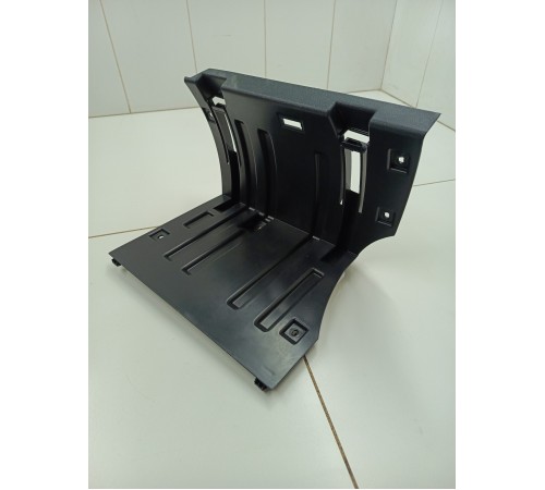 Накладка торпедо правая под бардачок