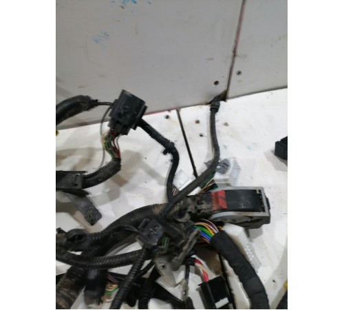 Электропроводка подкапотная с монтажным блоком