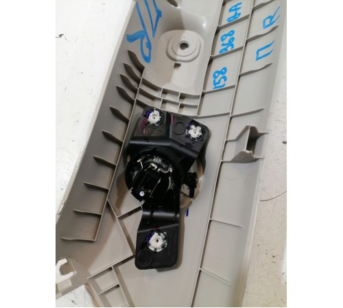 Стойка лобового стекла правая