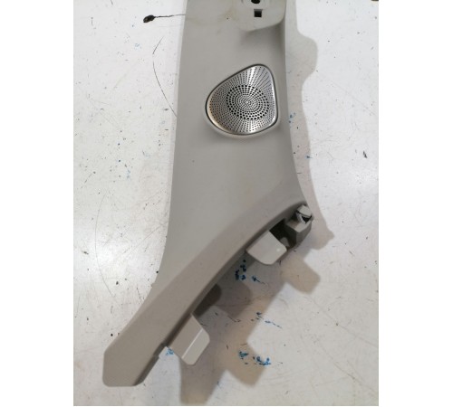 Стойка лобового стекла правая