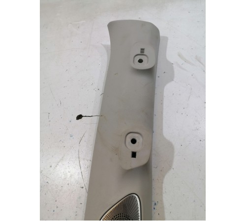 Стойка лобового стекла правая