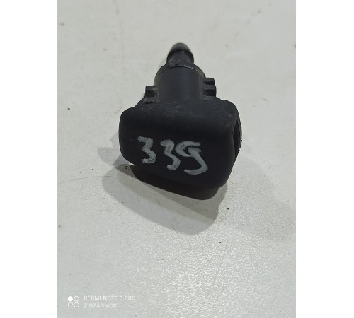 Форсунка омывателя лобового стекла