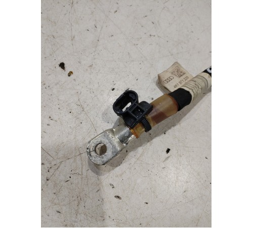 Клемма аккумулятора