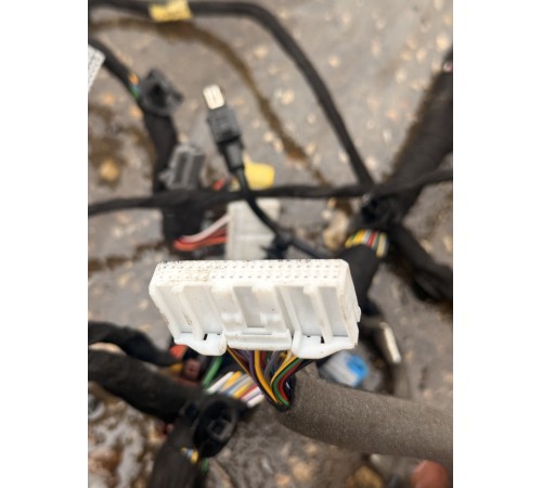 Электропроводка под торпедо