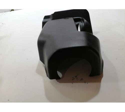 Обшивка рулевой колонки нижняя