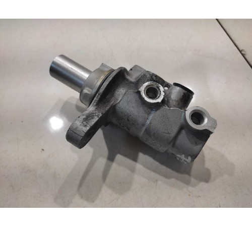 Главный тормозной цилиндр