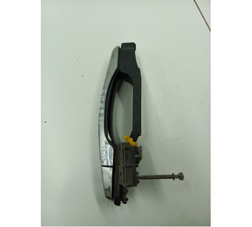 Ручка двери наружная передняя левая