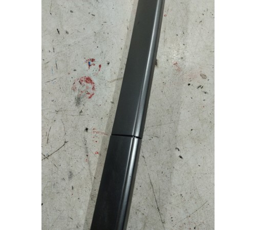 Накладка (молдинг) кузова