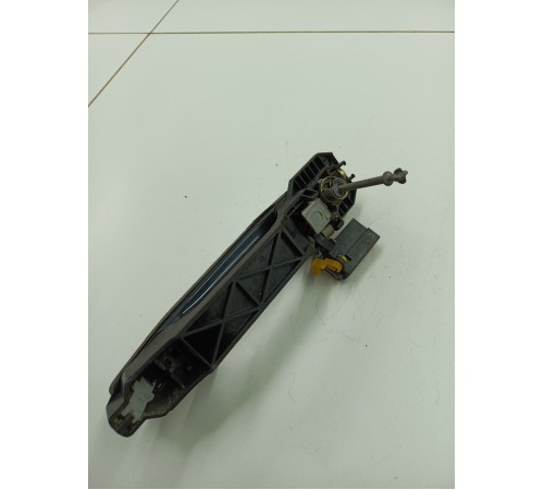 Ручка двери наружная передняя левая