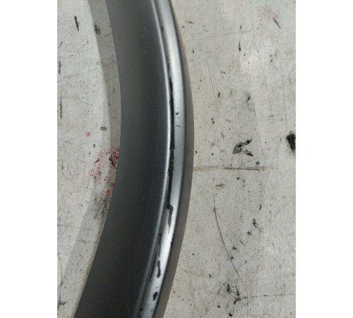 Накладка (молдинг) кузова