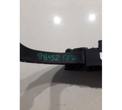 Педаль газа