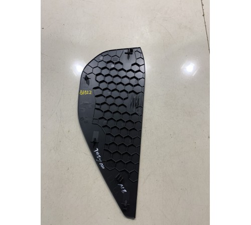 Накладка торпедо(левая)