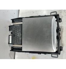 Ящик центральной консоли