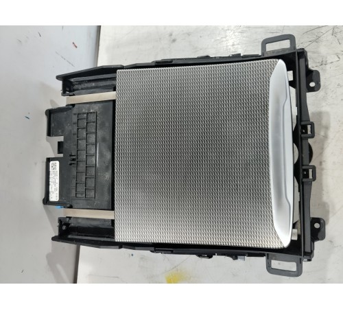 Ящик центральной консоли