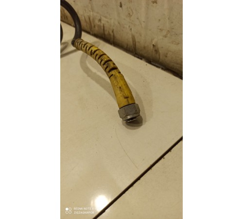 Шланг клапана головки соединительной пневматической желтый