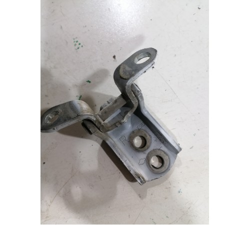 Петля двери передняя правая нижняя