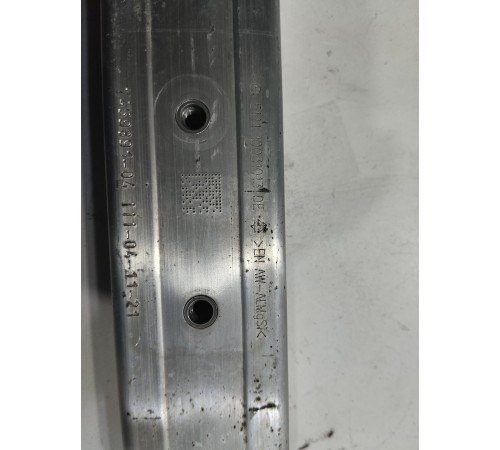 Кронштейн(крепление) Усилителя переднего бампера верхний