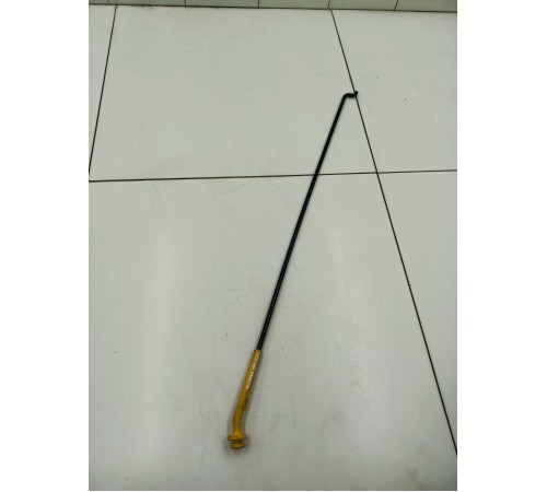 Держатель капота