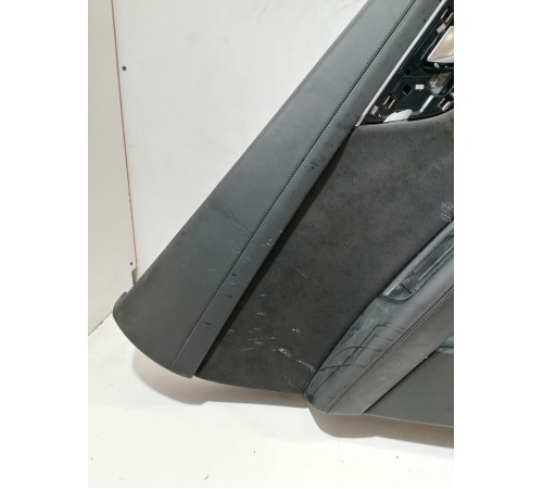 Обшивка двери задняя левая