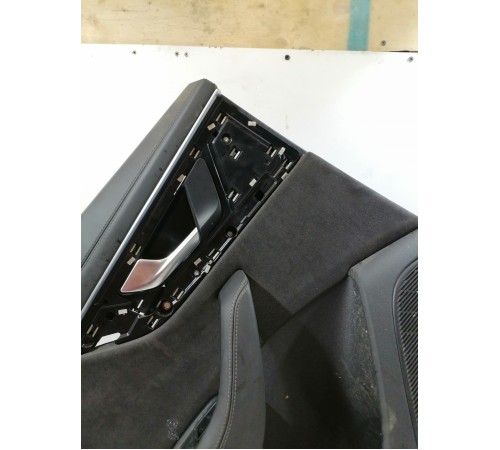 Обшивка двери задняя левая