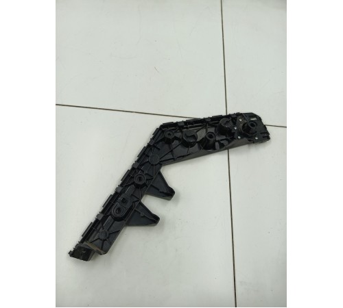 Кронштейн заднего бампера правый