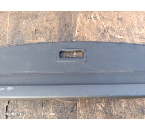 Шторка багажника