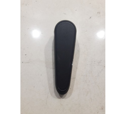 Ручка открывания капота