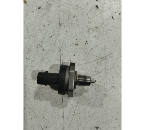 Датчик давления топлива