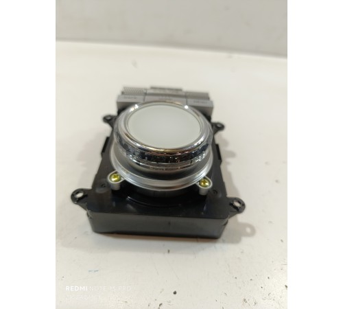 Блок управления магнитолой, навигацией