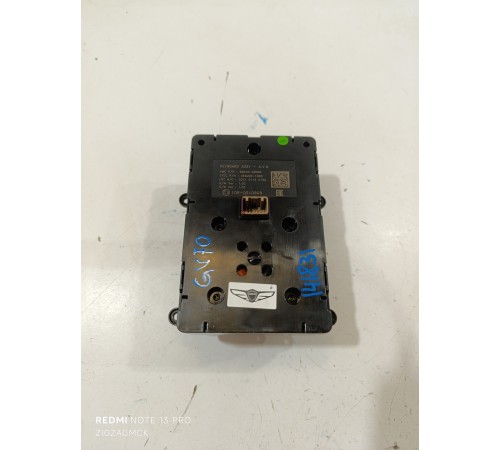 Блок управления магнитолой, навигацией