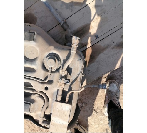 Бак топливный (бензин)