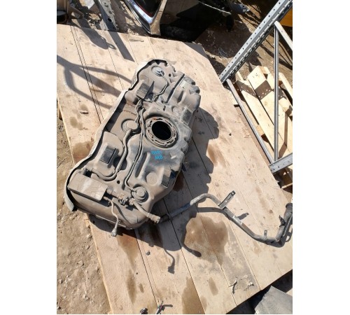 Бак топливный (бензин)