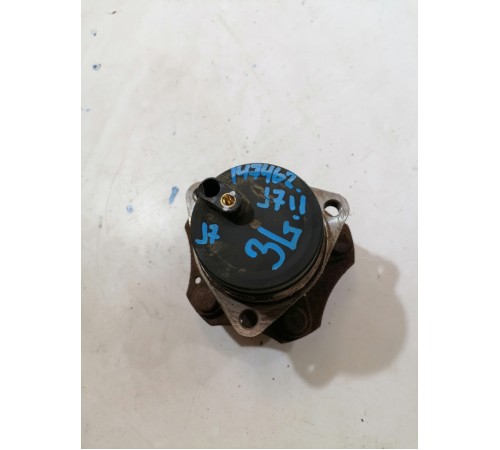 Ступица задняя левая