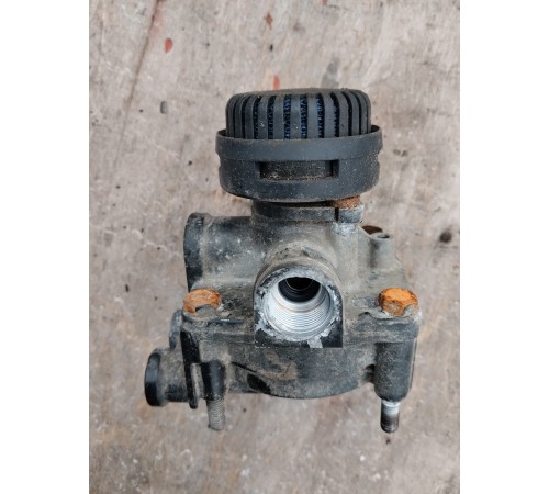 Кран тормозной