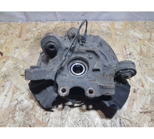 Кулак поворотный задний правый