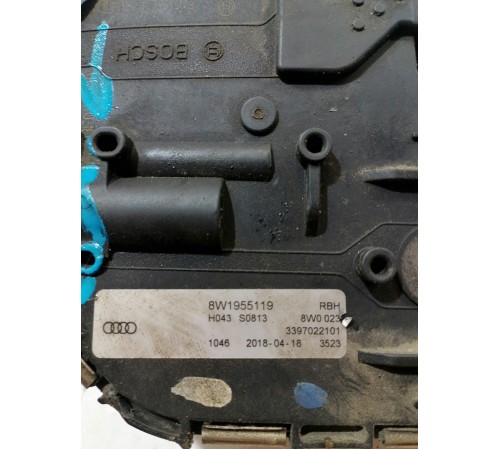 Моторчик стеклоочистителя передний