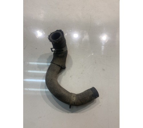 Патрубок системы охлаждения