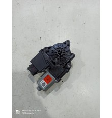 Моторчик стеклоподъемника (задний правый)