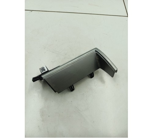 Накладка торпедо декоративная левая