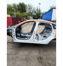 Порог со стойкой левый