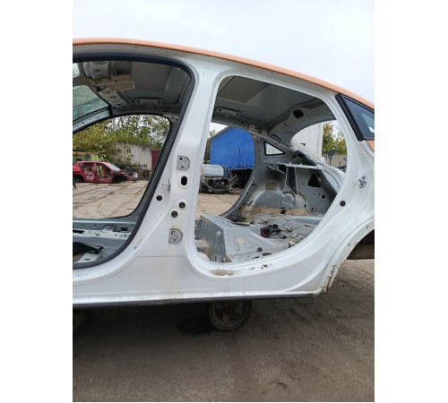 Порог со стойкой левый