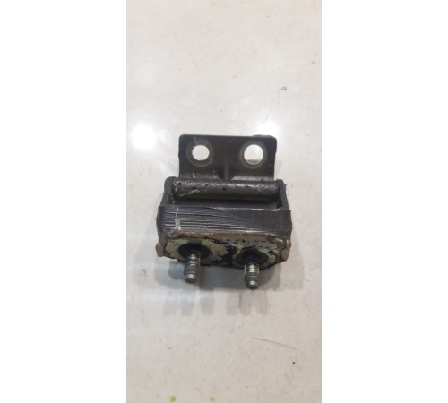 Петля багажника (левая)