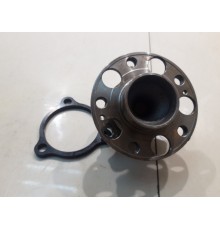 Ступица (задняя, левая)