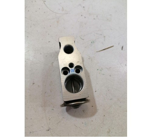 Клапан кондиционера